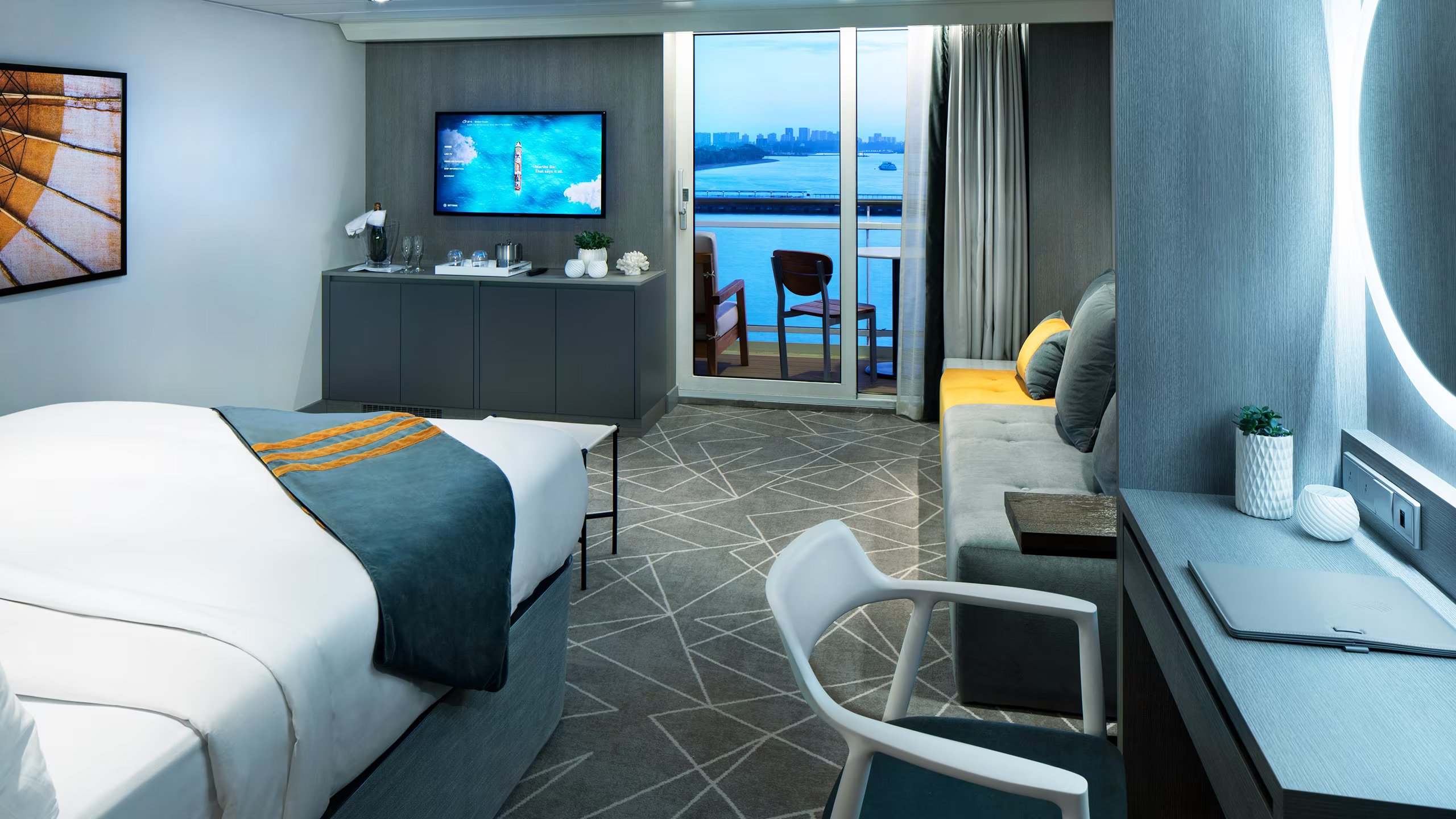 Aqua Sky Suite
